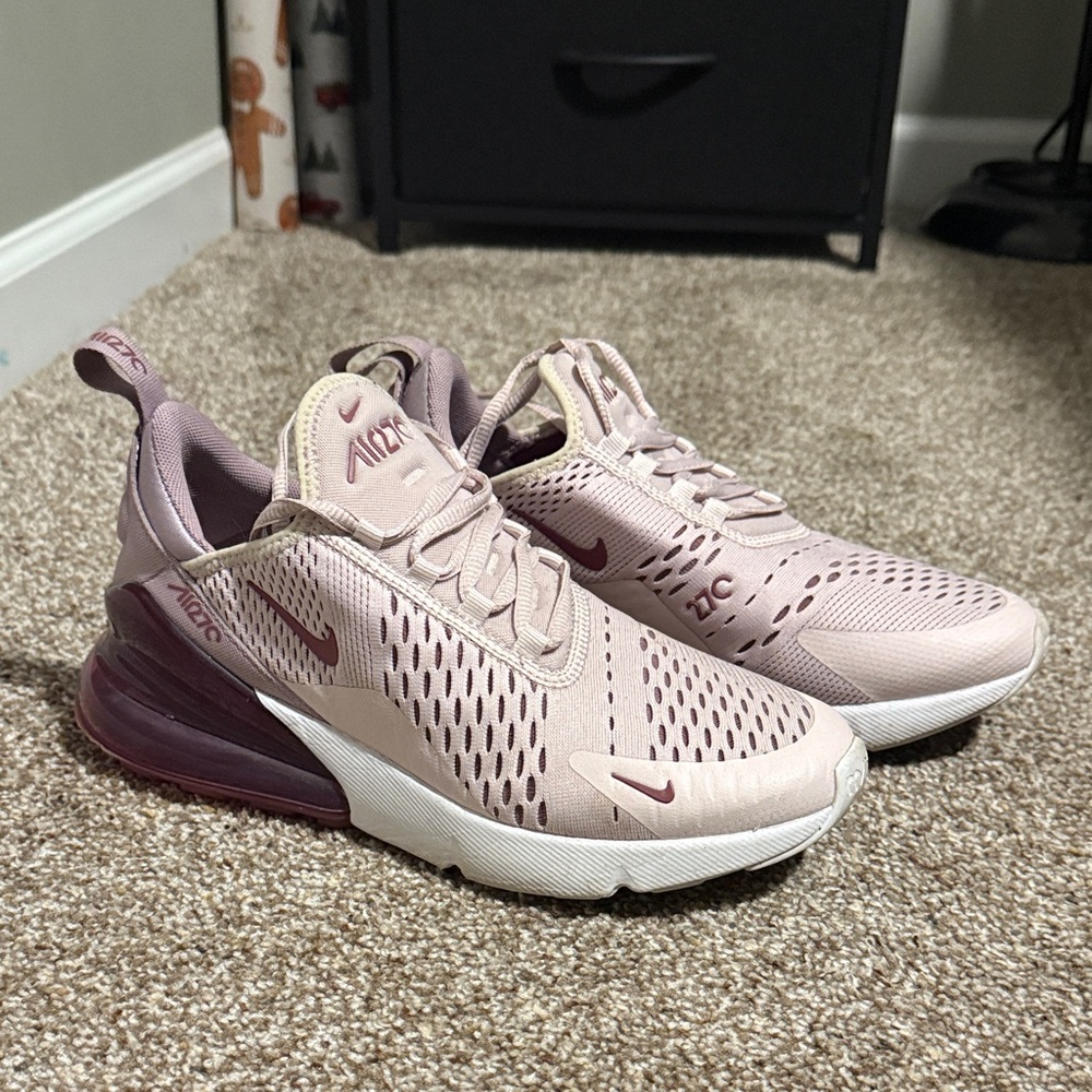 Women Nike AirMax 370